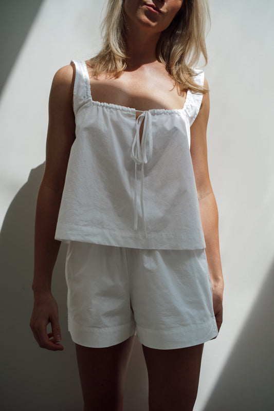 Tie Front Set